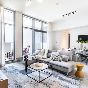 شقة Eden's Homes & - Atria Residences, دبي